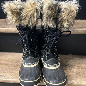 Sorel Joan of Arctic